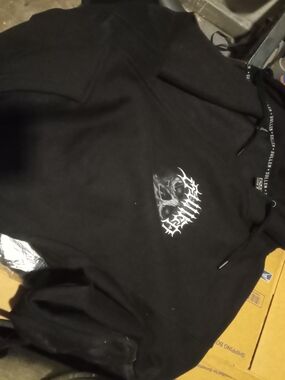 Men's Black Graphic Pullover Hoodie with Skull Emblem
